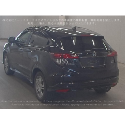 2020_black_honda_vezel_rs_model_2
