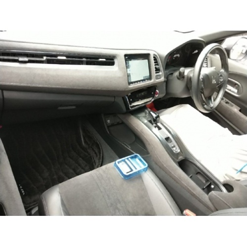 2020_black_honda_vezel_rs_model_5