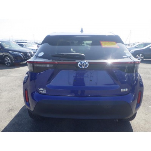 blue_yaris_cross_5